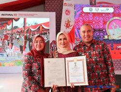 Nanda Indira Dendi Terima Piagam Kehormatan SWK Presiden RI