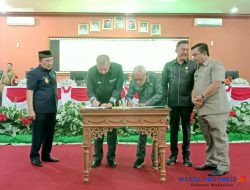 Paripurna DPRD, Bupati Dendi Sampaikan KUA-PPAS 2024 Rp1,23 Triliun