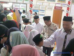 Anggota DPRD Lampung Barat asal Partai Gerindra Santuni Anak Yatim Piatu