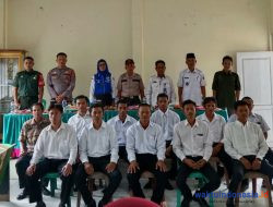 Kades Tanjungrejo Way Khilau Lantik 9 Aparatur Desa