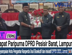Rapat Paripurna DPRD Pesisir Barat Agenda Penyampaian Nota Pengantar Ranperda Usul Eksekutif dan Inisiatif DPRD