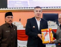 Paripurna DPRD, Dendi Sampaikan LKPj Bupati Pesawaran TA 2023