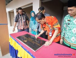 Bupati Pesisir Barat Resmikan Pasar Tanjungrejo Bangkunat