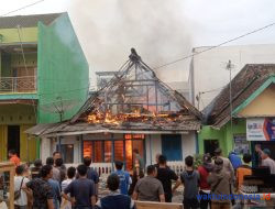 Kebakaran, Rumah Warga di Gedongtataan Ludes Dilalap Si Jago Merah
