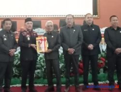 Paripurna DPRD, Sekdakab Pesawaran Sampaikan Ranperda Perubahan APBD 2024
