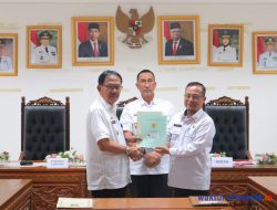 Bupati Agus Serahkan Sertifikat Tanah Hibah Kepada Pemprov Lampung