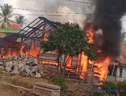 Satu Rumah Ludes Terbakar di Padang Ratu Gedongtataan
