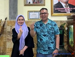 Cabup Nanda Sambangi Tokoh Pendiri Pesawaran Alzier Dianis Thabranie