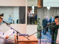 Dilantik Gubernur, Nanda-Anton Resmi Bupati dan Wabup Pesawaran 2025-2030