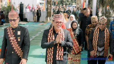 Bupati Pesisir Barat Lampung Hadiri Ngejalang Fest di Negeri Ratu Tenumbang